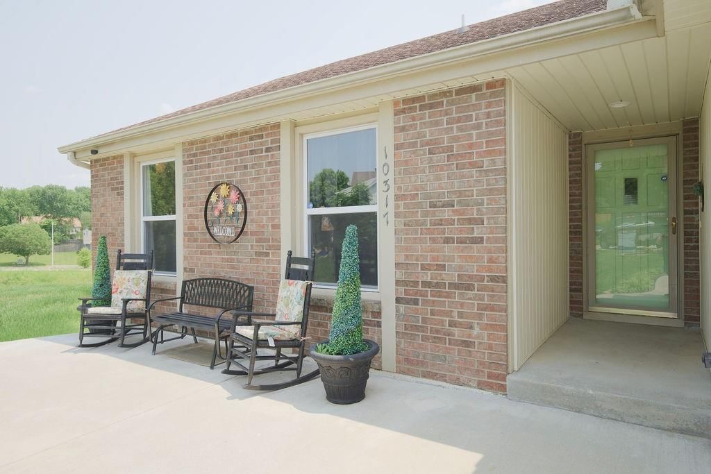 10317 NW 85TH Street — photo 44
