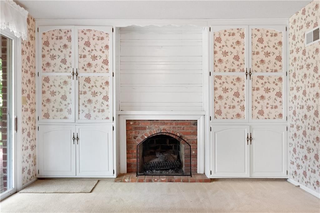 1150 NE Colbern Road — photo 17