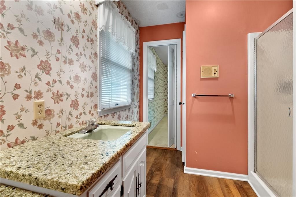 1150 NE Colbern Road — photo 19