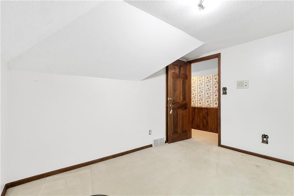 1150 NE Colbern Road — photo 24