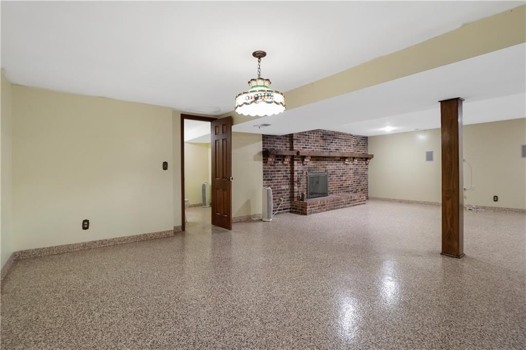 1150 NE Colbern Road — photo 29
