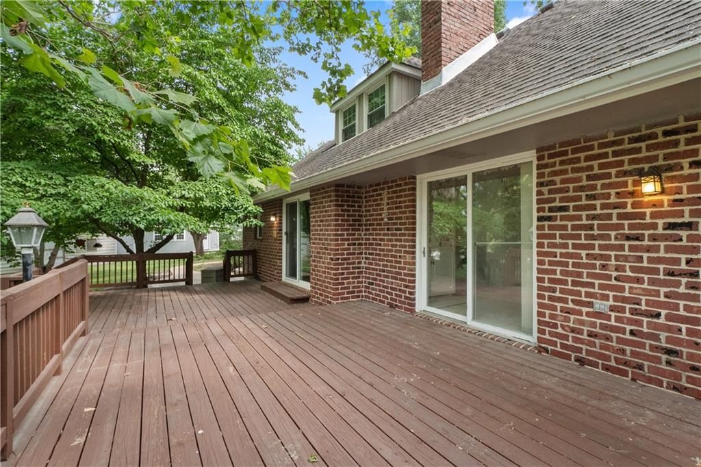 1150 NE Colbern Road — photo 36