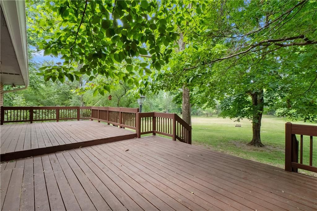 1150 NE Colbern Road — photo 37