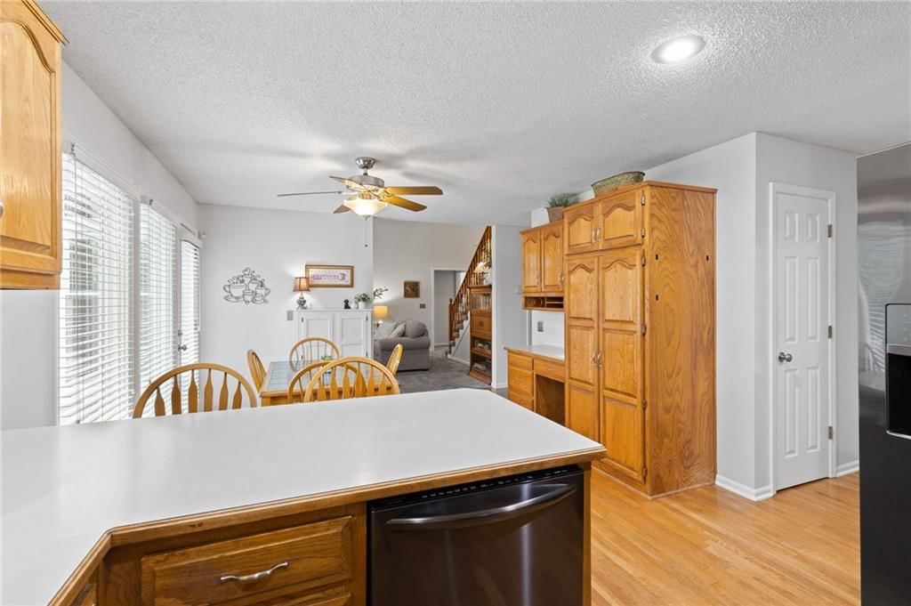 3909 NE 60th Street — photo 16