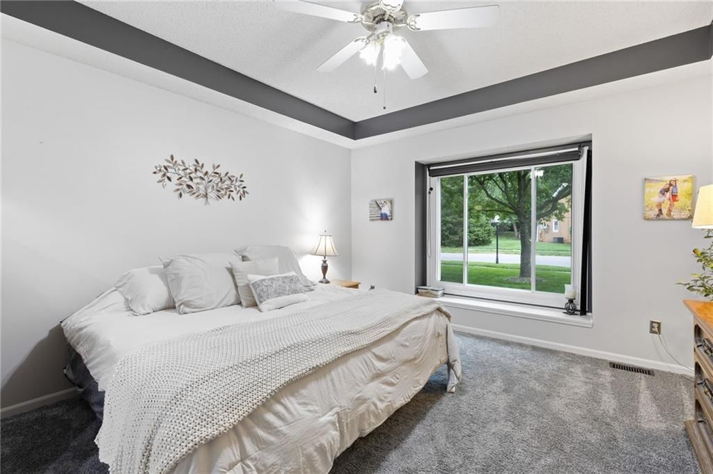 3909 NE 60th Street — photo 18