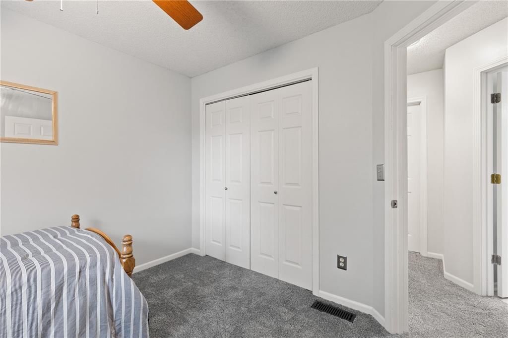 3909 NE 60th Street — photo 30