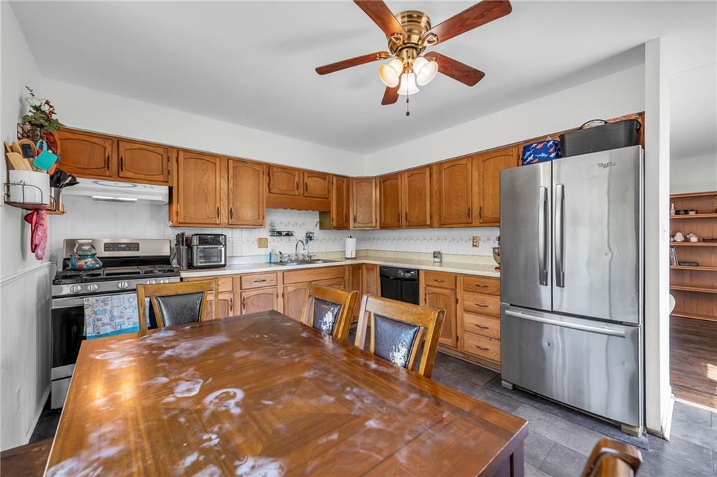 8410 Barnett Avenue — photo 8
