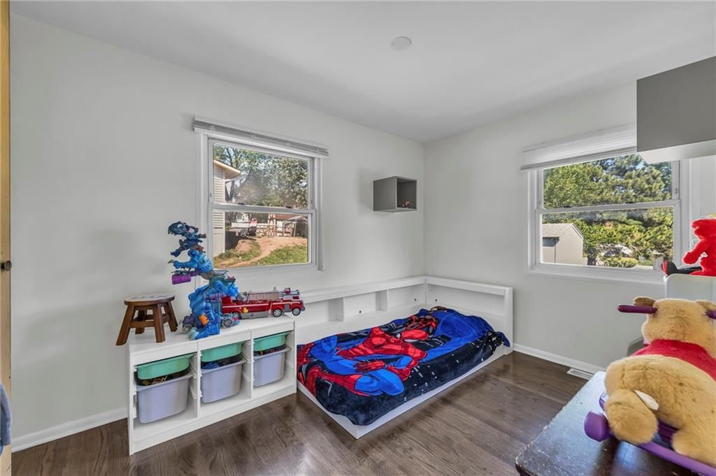 8410 Barnett Avenue — photo 14
