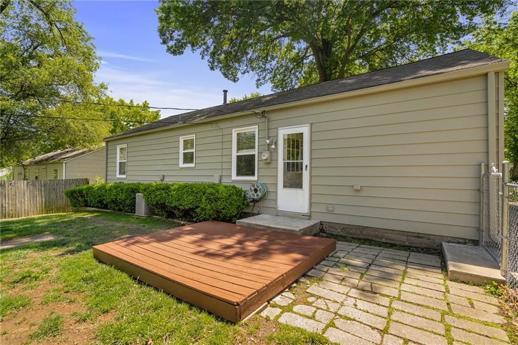 11124 W 69th Terrace — photo 34