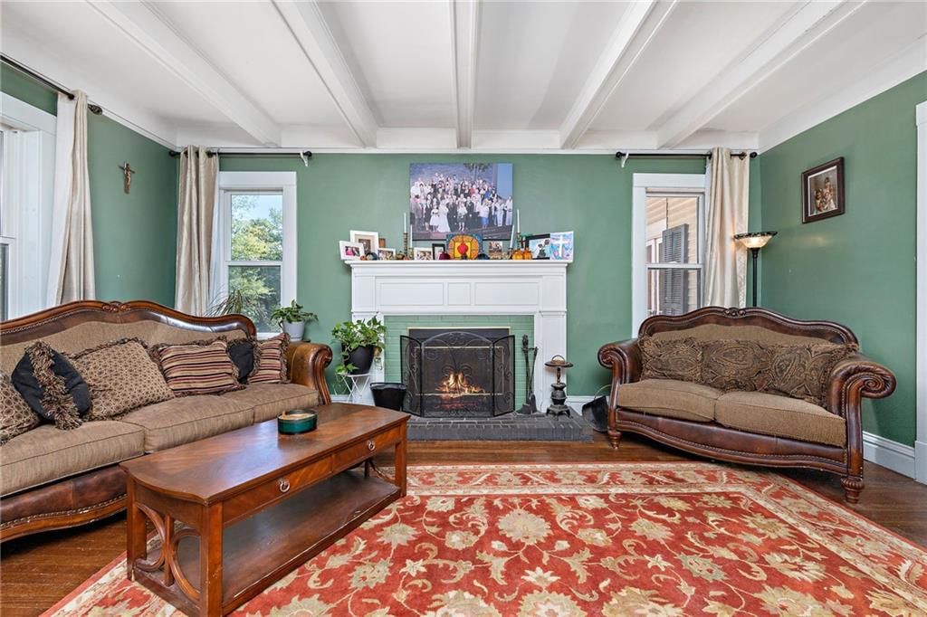 424 S Elm Street — photo 13
