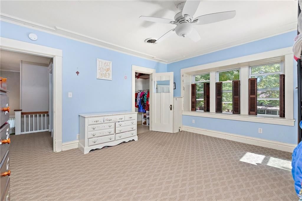 424 S Elm Street — photo 40