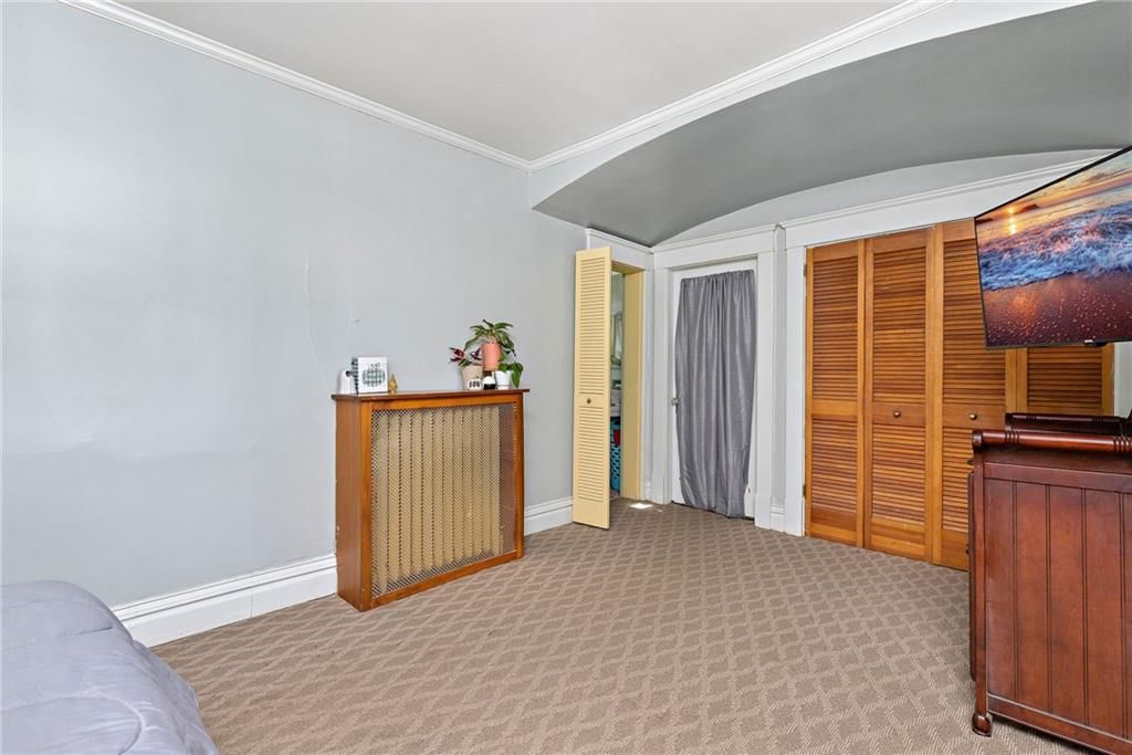 424 S Elm Street — photo 48