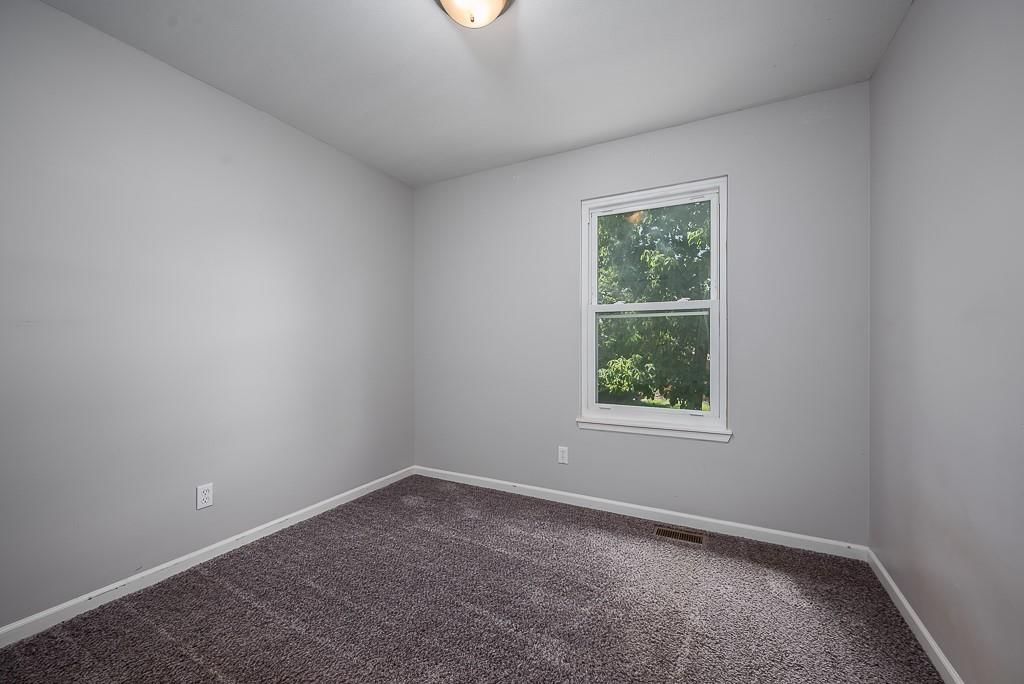 1180 Greenwood Parkway — photo 10