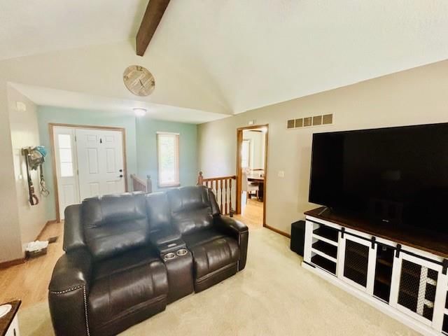 1125 Amesbury Avenue — photo 5