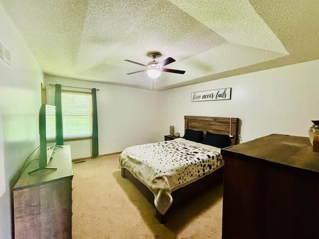 1125 Amesbury Avenue — photo 13