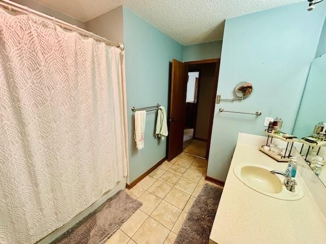 1125 Amesbury Avenue — photo 16