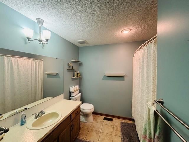 1125 Amesbury Avenue — photo 17