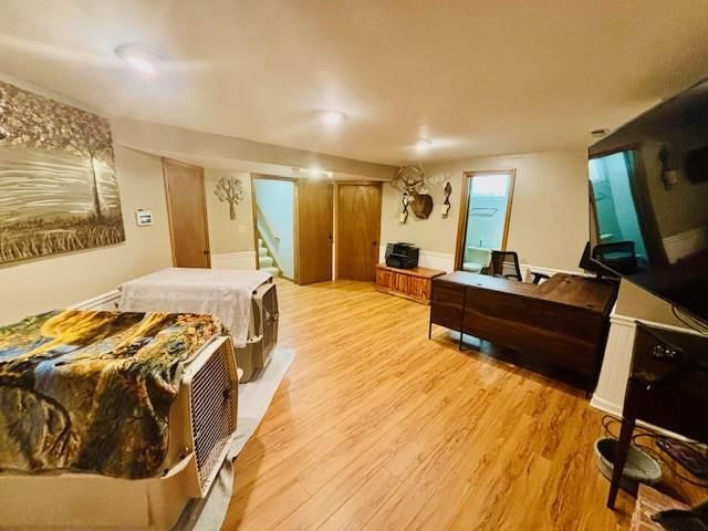 1125 Amesbury Avenue — photo 21