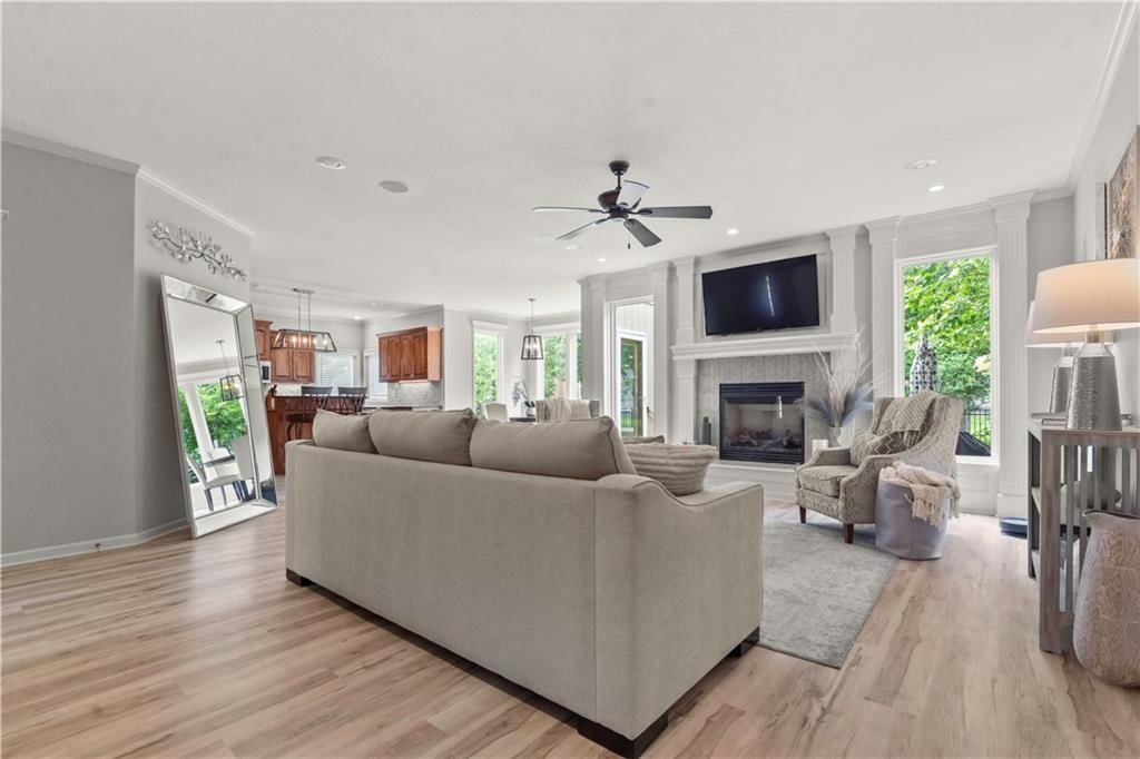 11412 S Lakecrest Drive — photo 9