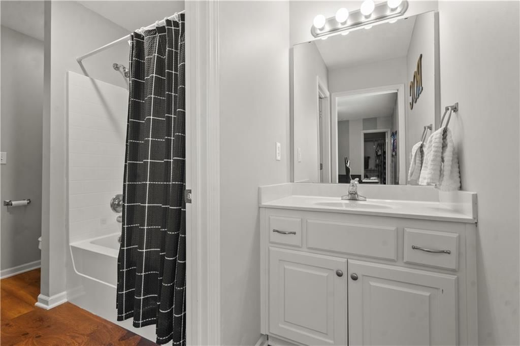 11412 S Lakecrest Drive — photo 47