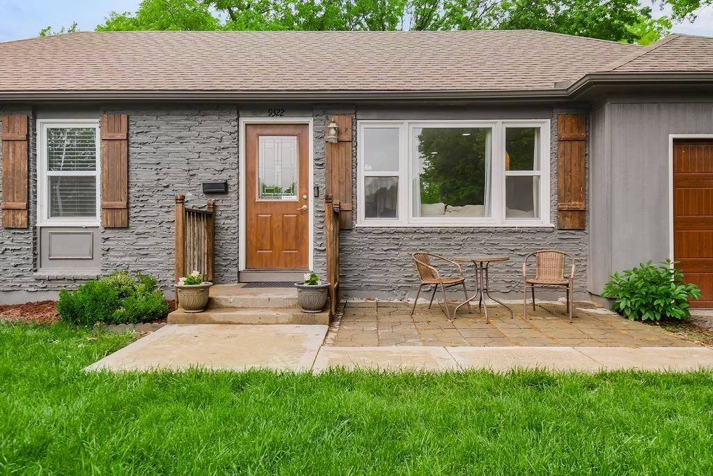 9322 Woodward Street — photo 2