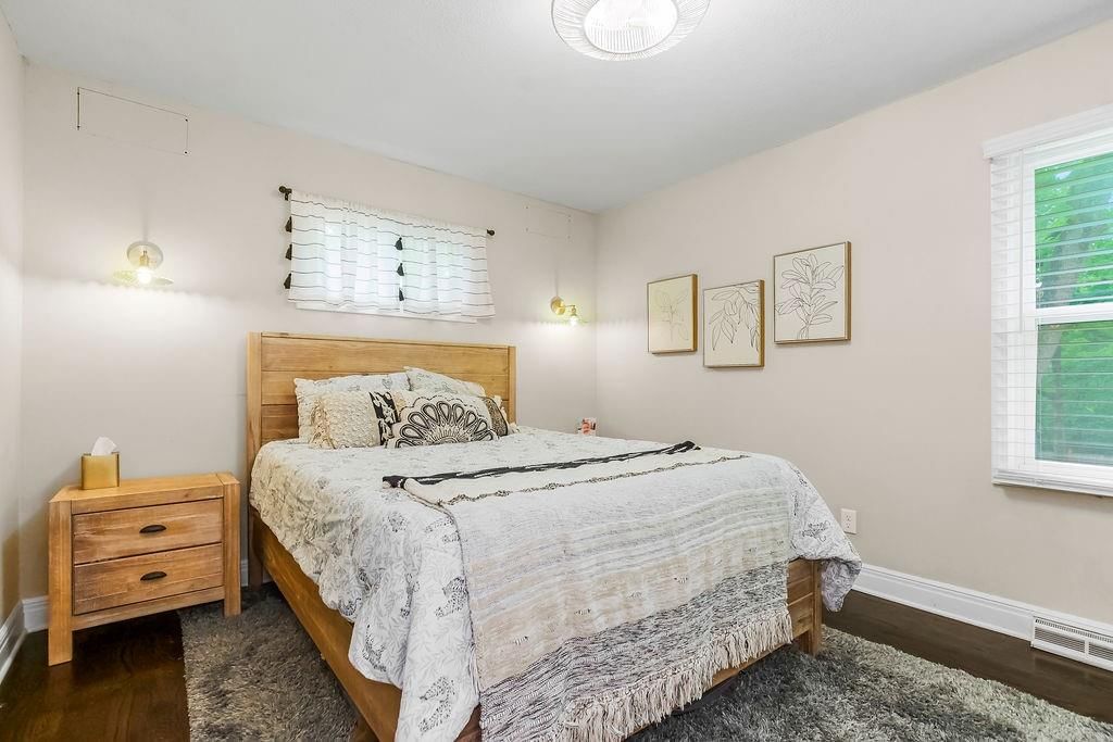 9322 Woodward Street — photo 19