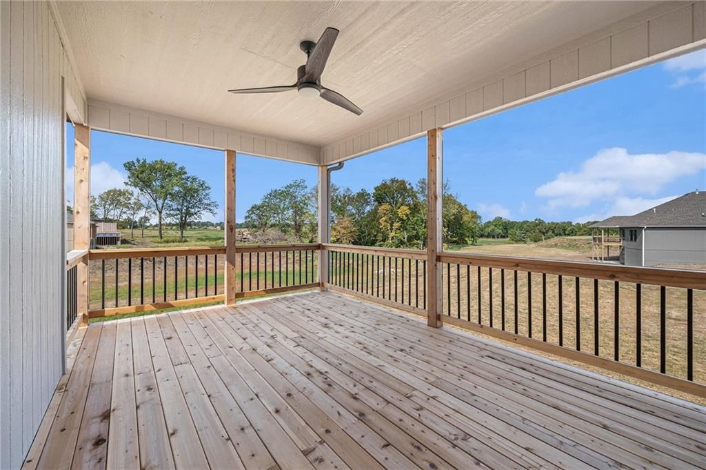 462 Green Drive — photo 27