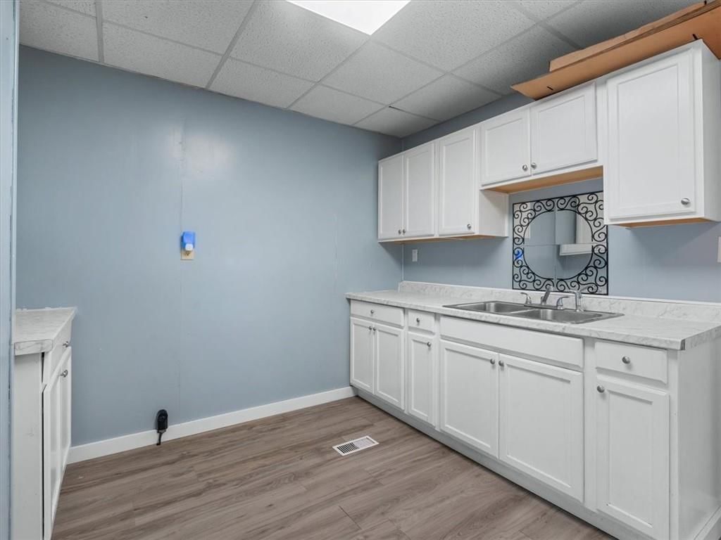 2517 Faraon Street — photo 5