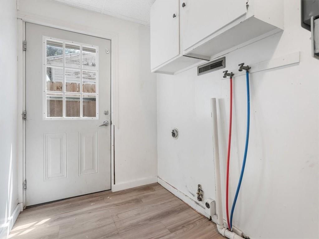 2517 Faraon Street — photo 7