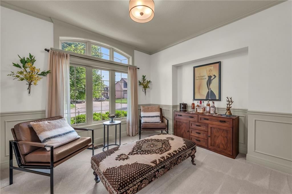Photo 14 of 61 - 2301 NE 110th Street