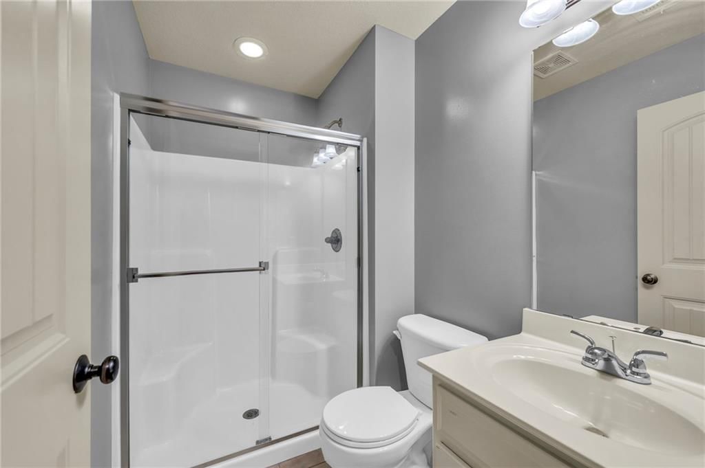 Photo 35 of 61 - 2301 NE 110th Street