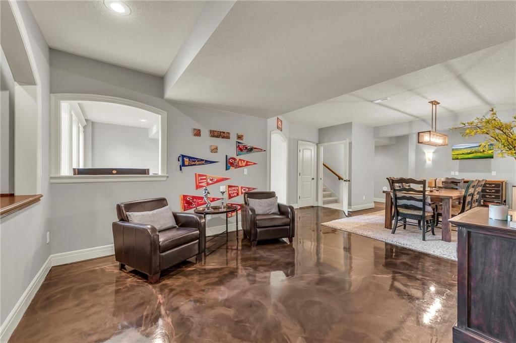 Photo 46 of 61 - 2301 NE 110th Street