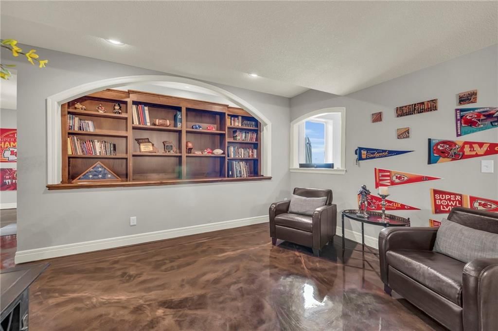 Photo 47 of 61 - 2301 NE 110th Street