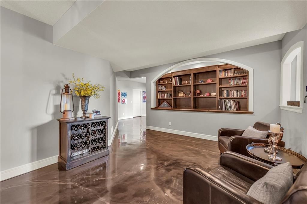 Photo 48 of 61 - 2301 NE 110th Street