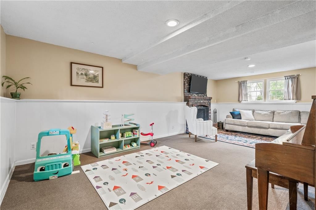 7106 Cody Street — photo 31