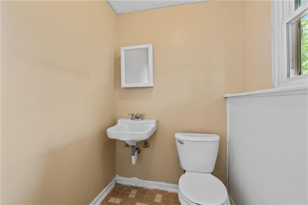 7106 Cody Street — photo 33
