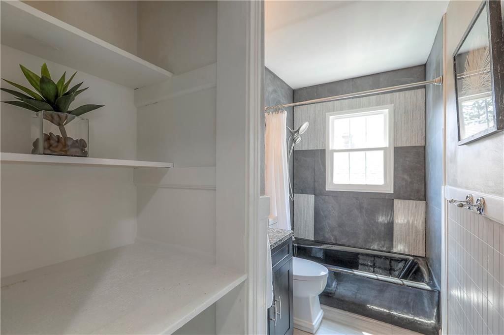 1212 Everett Avenue — photo 17