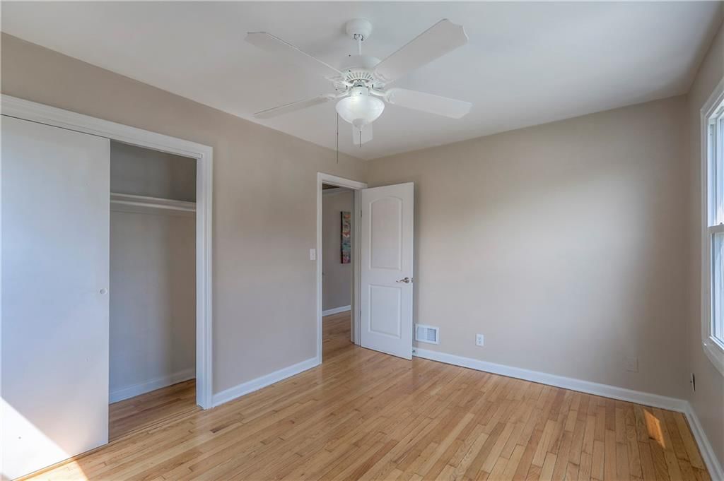 1212 Everett Avenue — photo 22