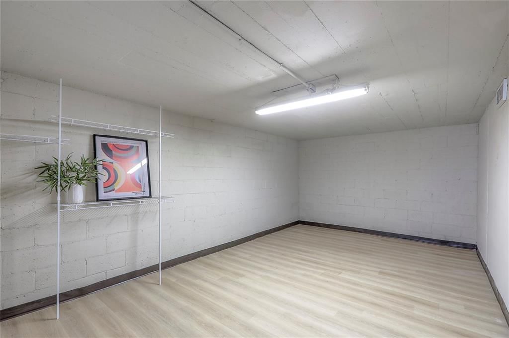 1212 Everett Avenue — photo 25