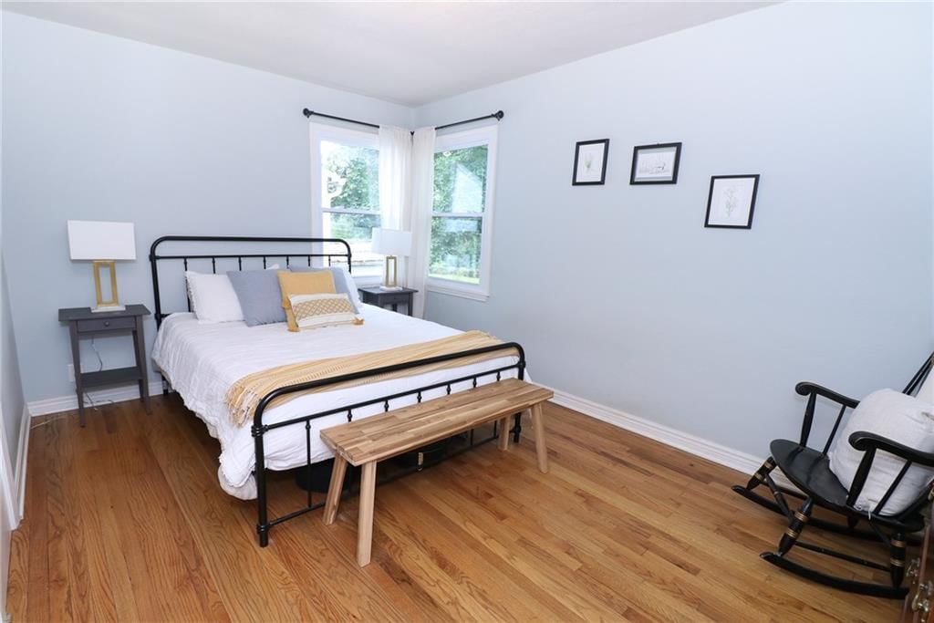 5904 N Howard Avenue — photo 10