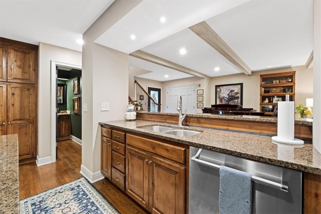 4325 W 112th Street — photo 14
