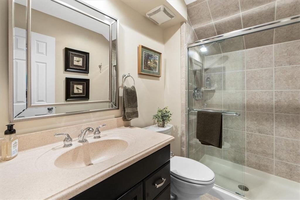 4325 W 112th Street — photo 25