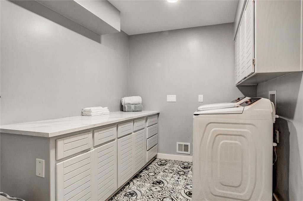 12204 Catalina Street — photo 23