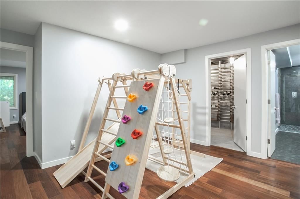 12204 Catalina Street — photo 33