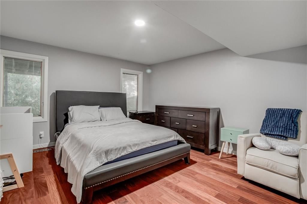 12204 Catalina Street — photo 34
