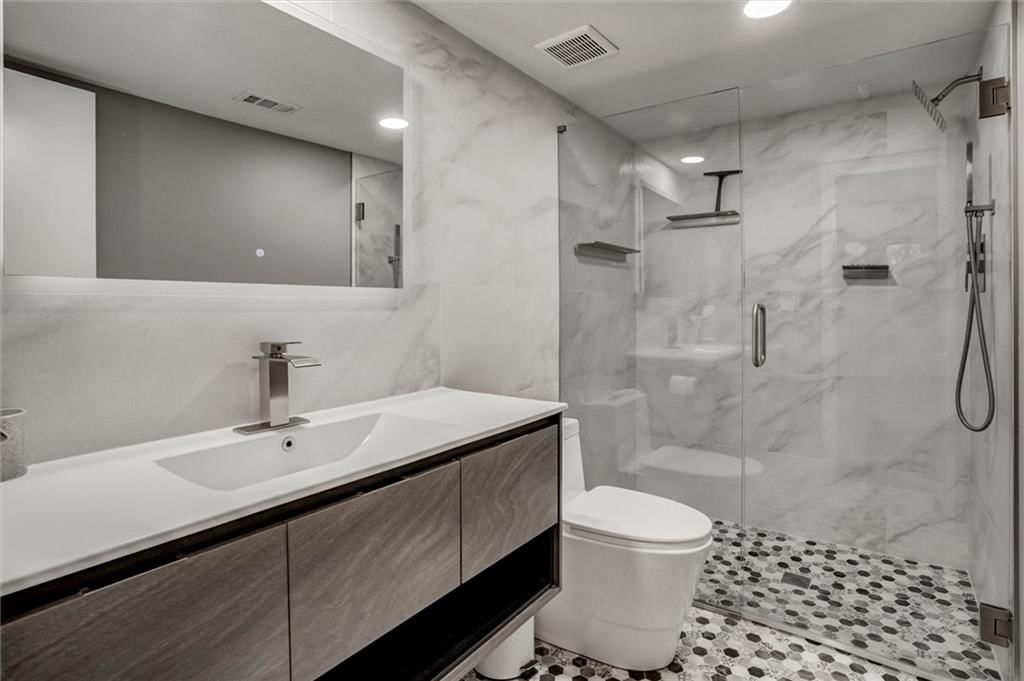 12204 Catalina Street — photo 37