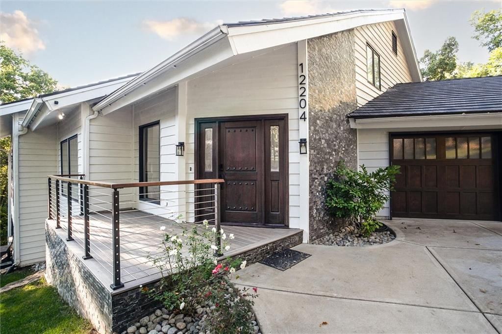 12204 Catalina Street — photo 42