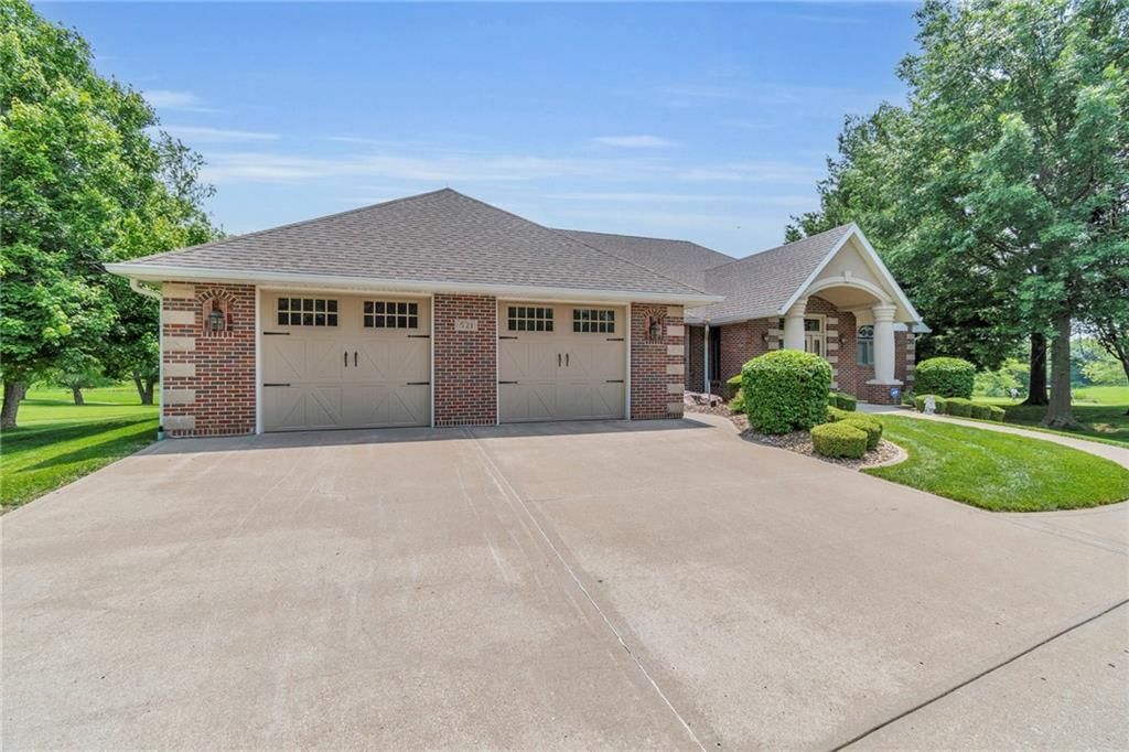 521 Country Club Square Drive — photo 7