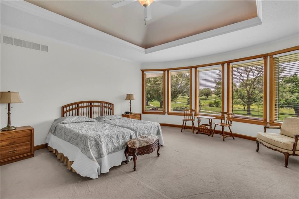 521 Country Club Square Drive — photo 19