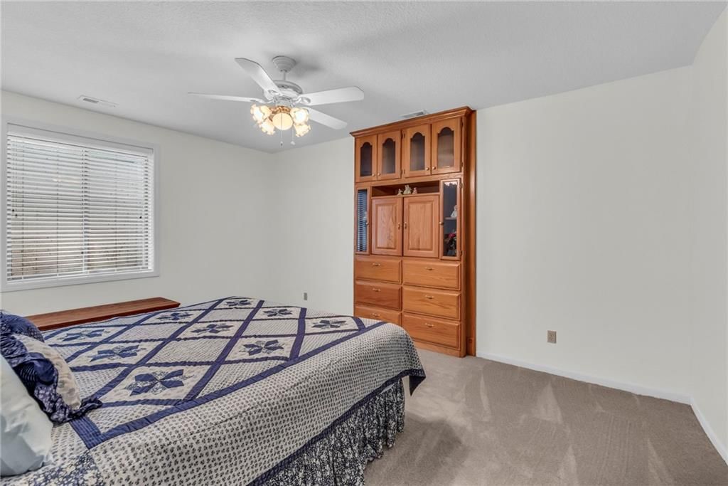 521 Country Club Square Drive — photo 32